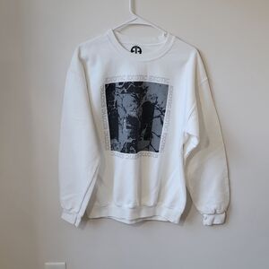Exotic Graphic White Crewneck Sweater